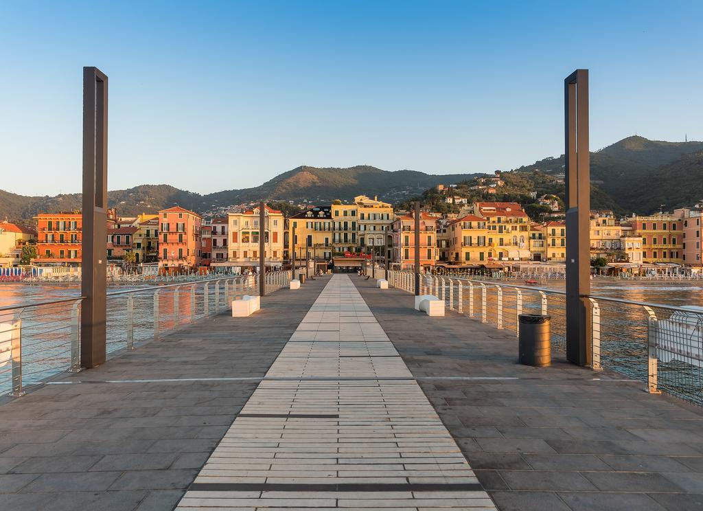 Hotel Ligure Alassio Exterior foto