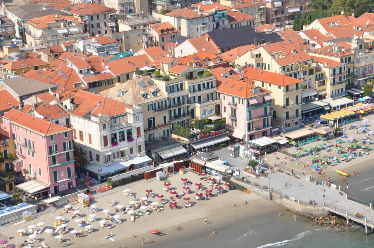 Hotel Ligure Alassio Exterior foto